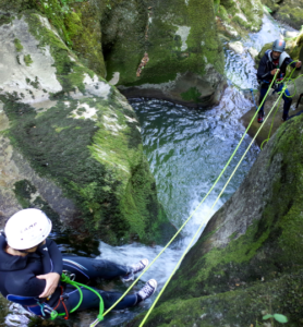 canyoning jura gorges du flumen suspendu vasque